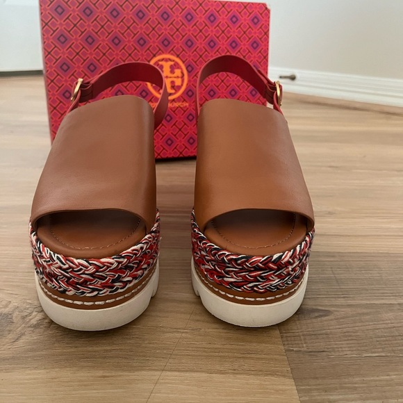 Tory Burch Shoes - Tory Burch Leather Platform Sandals — Size 8